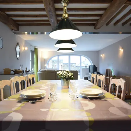 In With Terrace, Cleaning Included Holiday home
